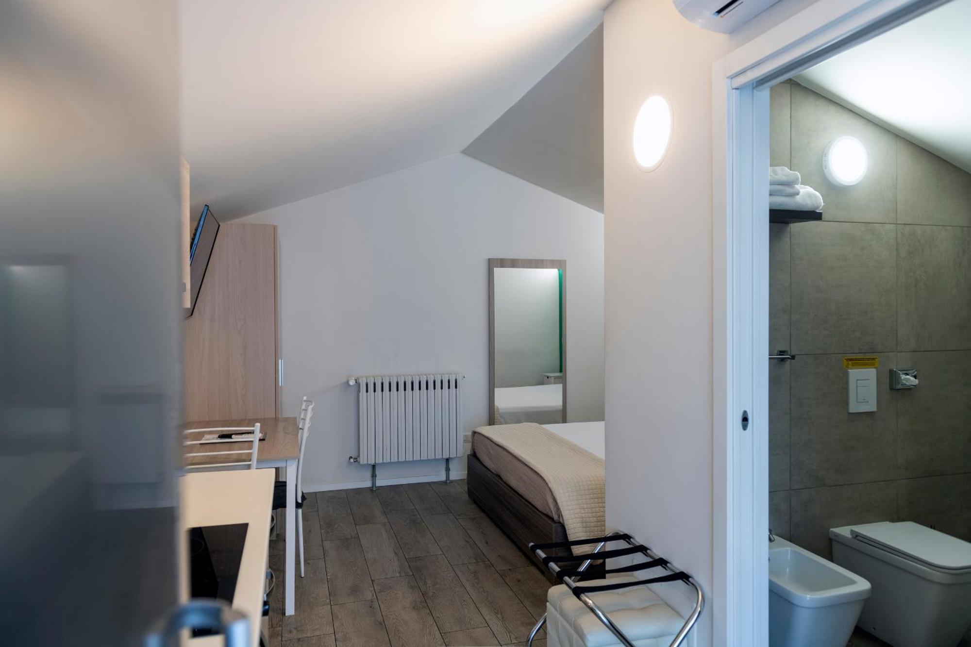 Fenix 2 Guest house Osio Sotto